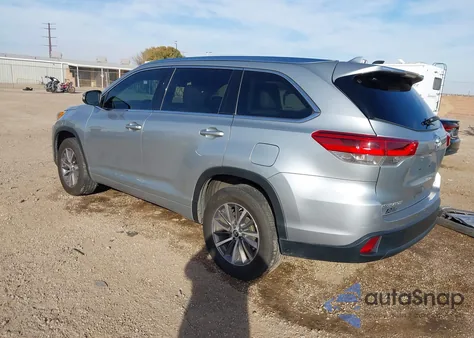 2018 Toyota Highlander Xle from USA, damaged, VIN 5TDKZRFH0JS548109